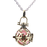 Beautiful Flowers necklace