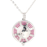 Yin and Yang Gossip Taiji necklace